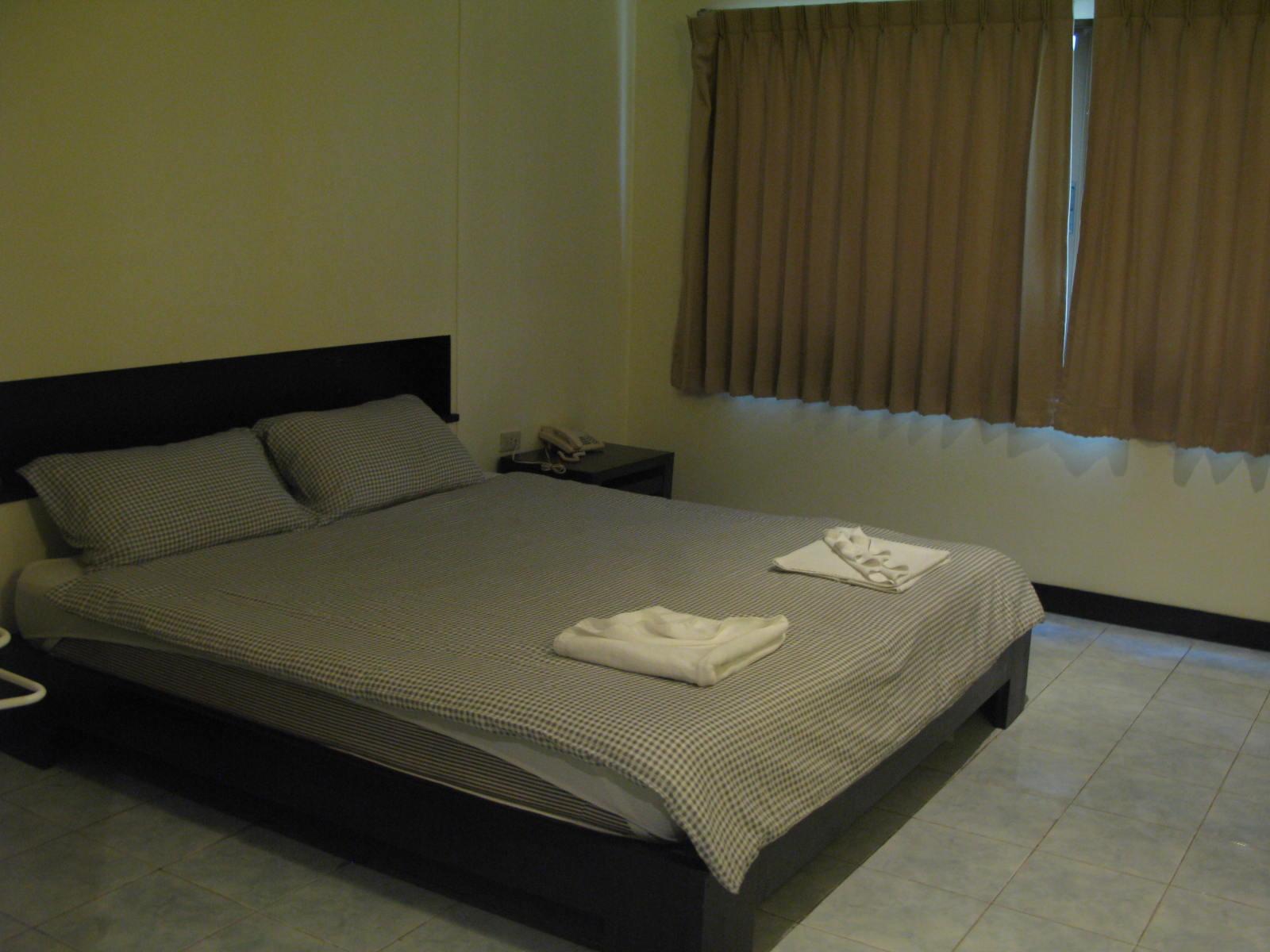 Oyo 244 Roar Inn Patong 외부 사진