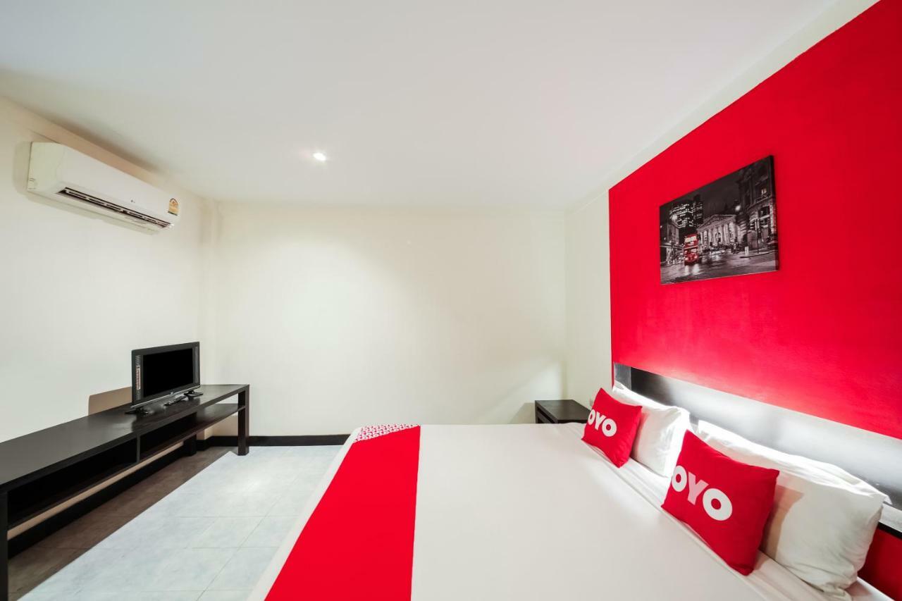 Oyo 244 Roar Inn Patong 외부 사진